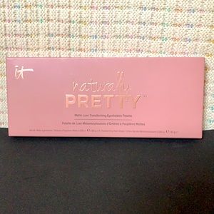 IT naturally pretty matte palette